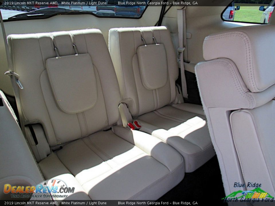 2019 Lincoln MKT Reserve AWD White Platinum / Light Dune Photo #13