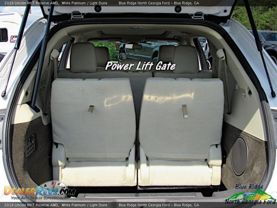2019 Lincoln MKT Reserve AWD White Platinum / Light Dune Photo #14