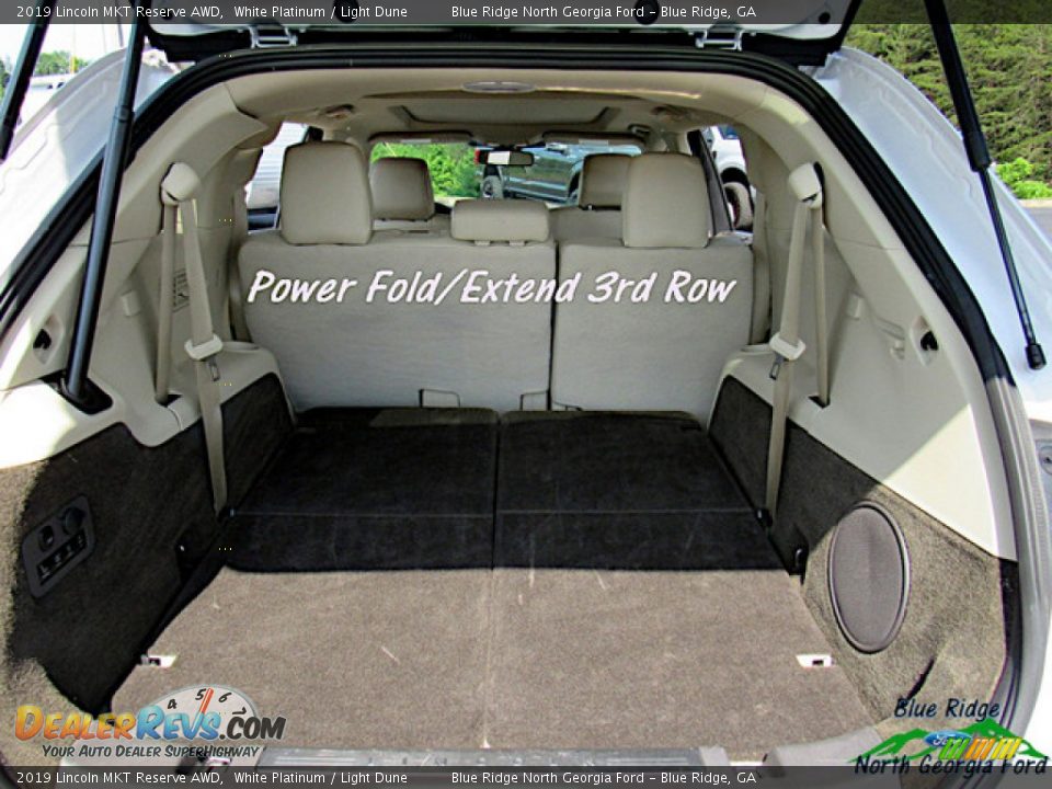 2019 Lincoln MKT Reserve AWD White Platinum / Light Dune Photo #15