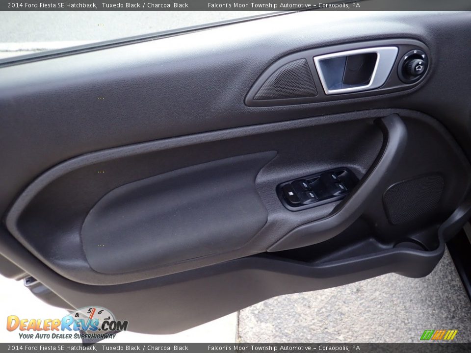 2014 Ford Fiesta SE Hatchback Tuxedo Black / Charcoal Black Photo #19