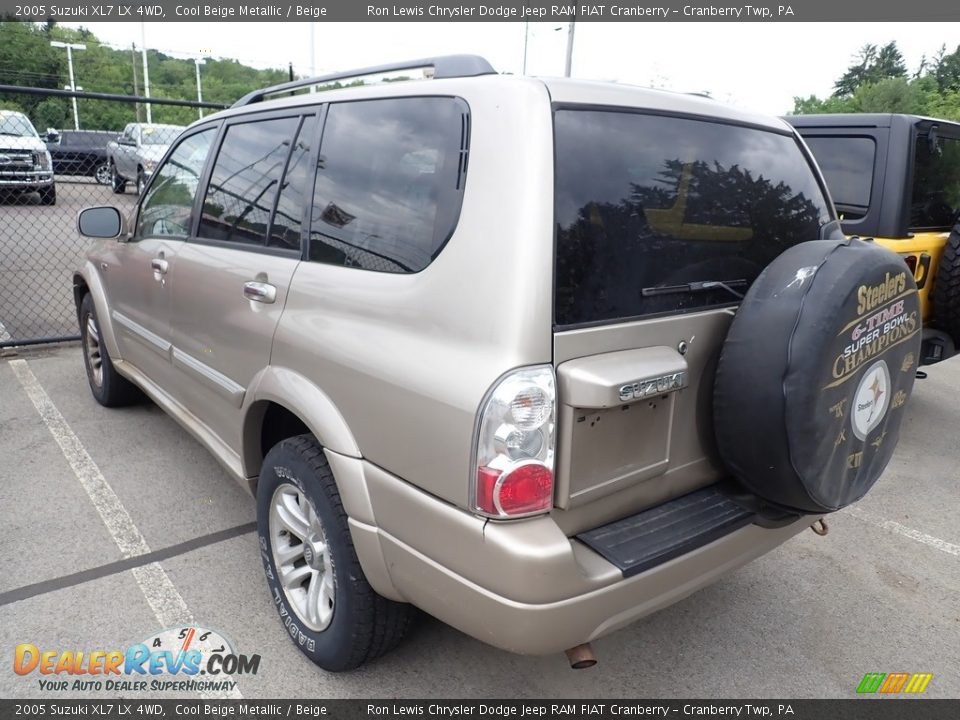 2005 Suzuki XL7 LX 4WD Cool Beige Metallic / Beige Photo #2