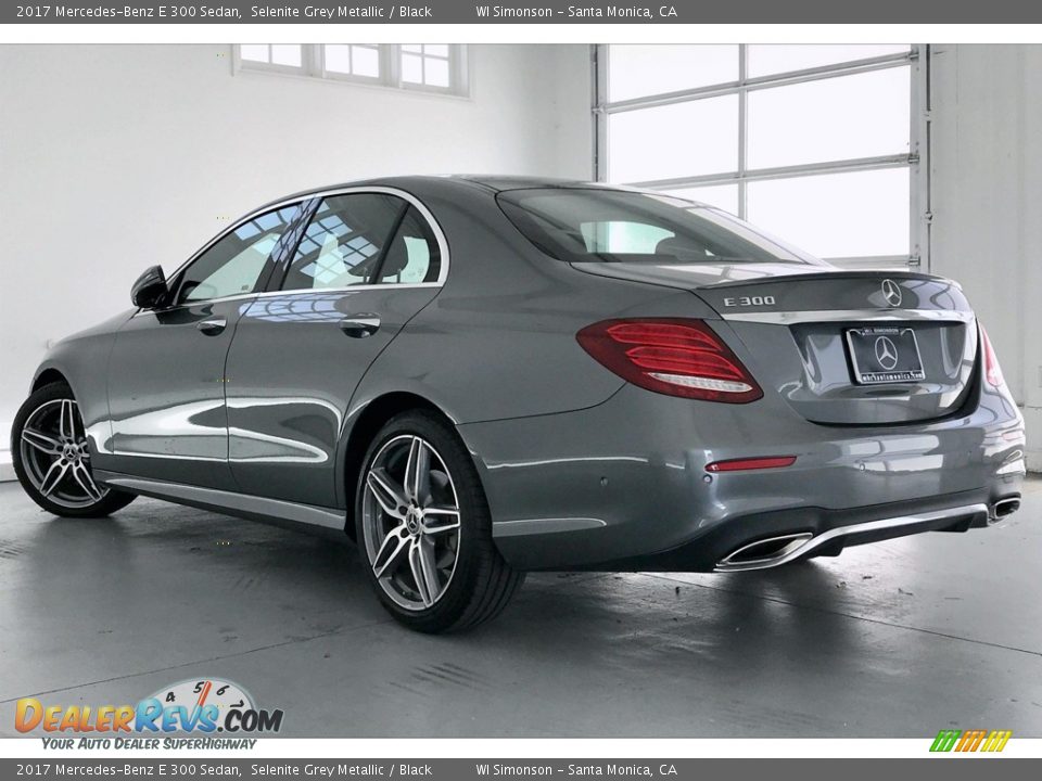 2017 Mercedes-Benz E 300 Sedan Selenite Grey Metallic / Black Photo #10