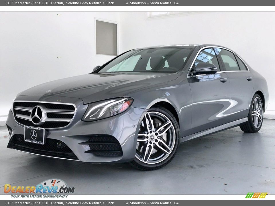 2017 Mercedes-Benz E 300 Sedan Selenite Grey Metallic / Black Photo #12