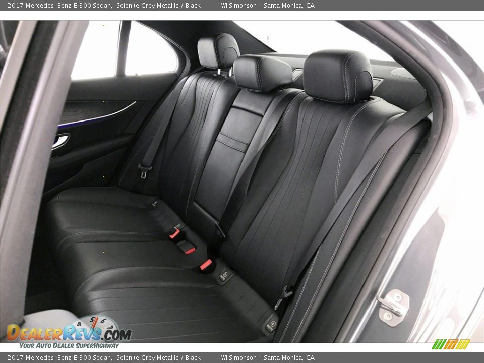 2017 Mercedes-Benz E 300 Sedan Selenite Grey Metallic / Black Photo #15