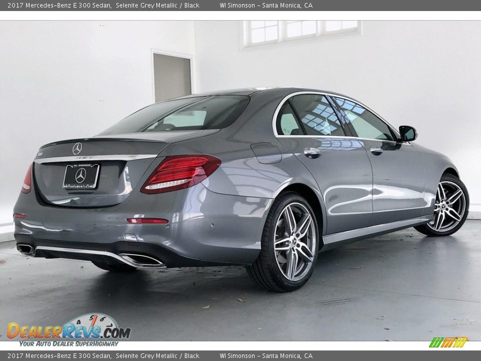 2017 Mercedes-Benz E 300 Sedan Selenite Grey Metallic / Black Photo #16