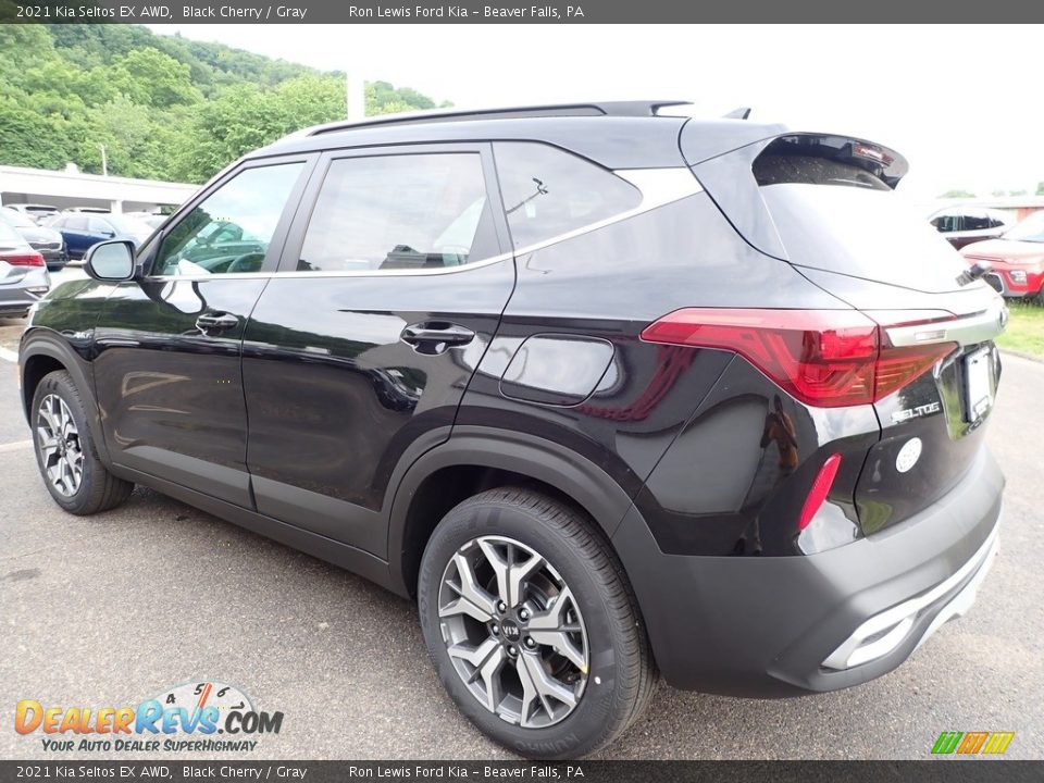 2021 Kia Seltos EX AWD Black Cherry / Gray Photo #5