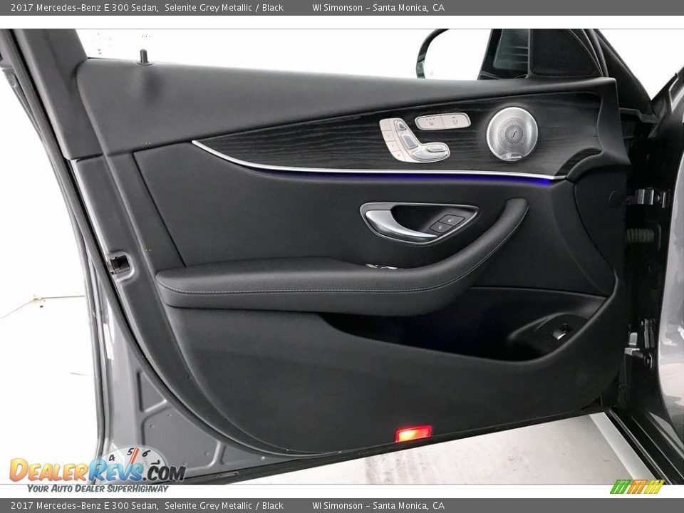 2017 Mercedes-Benz E 300 Sedan Selenite Grey Metallic / Black Photo #25