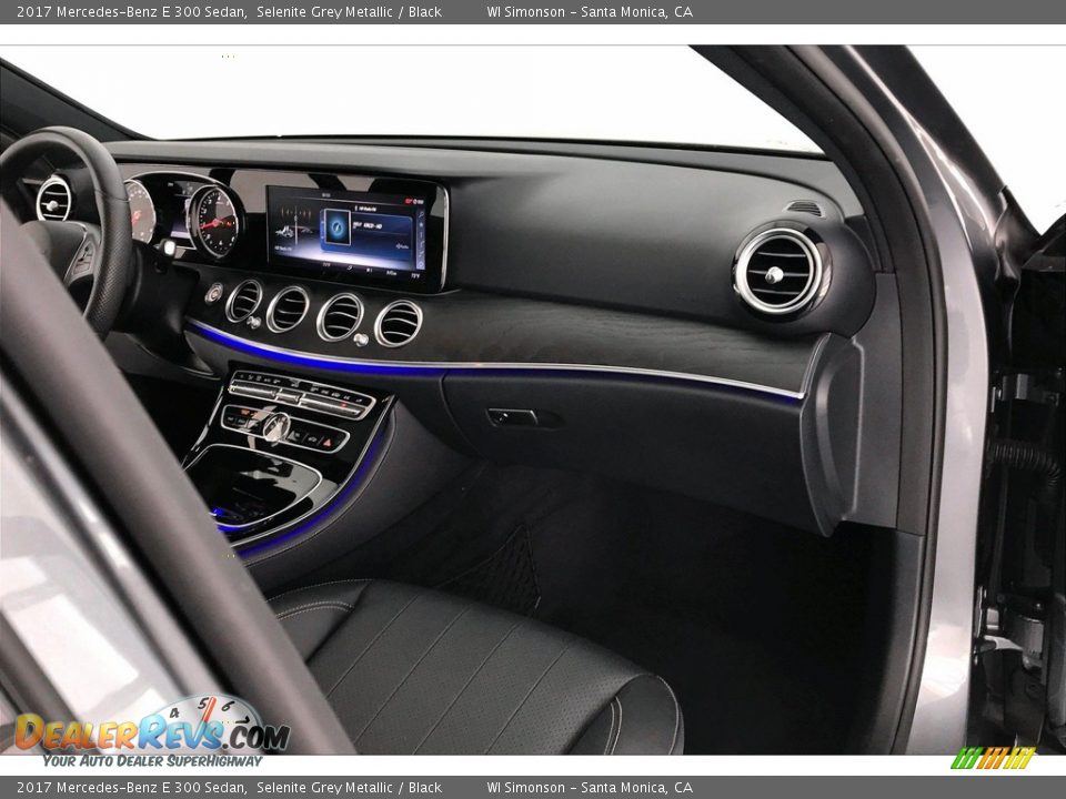 2017 Mercedes-Benz E 300 Sedan Selenite Grey Metallic / Black Photo #28