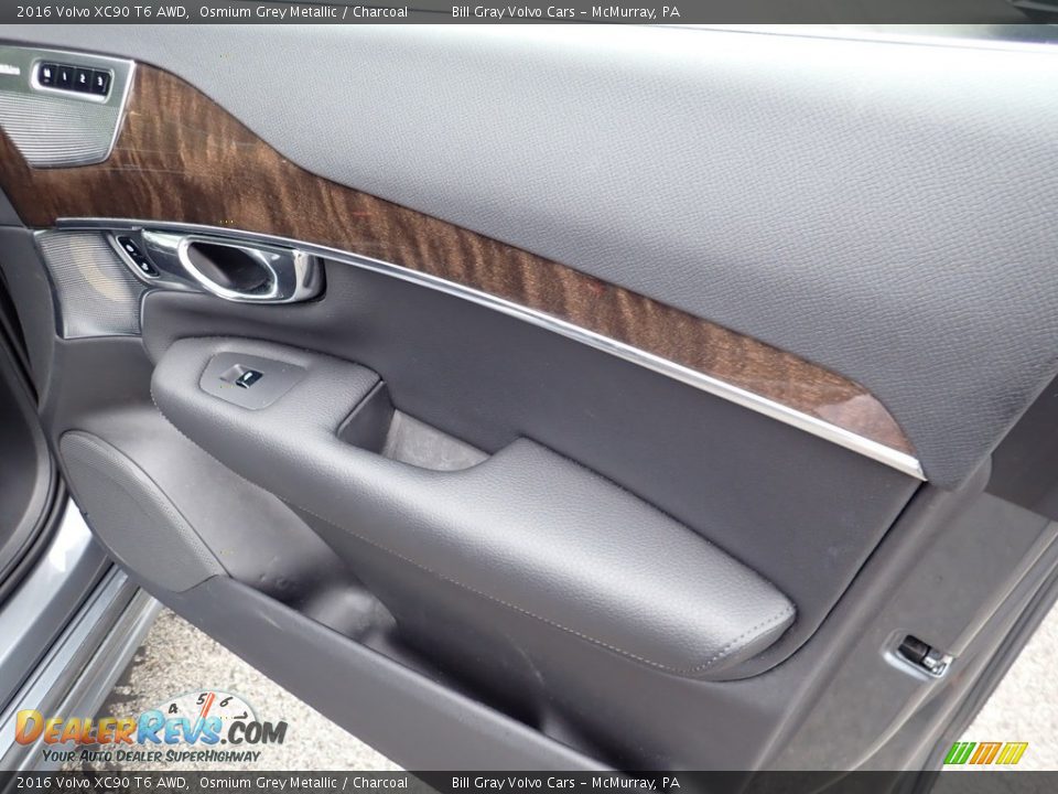 Door Panel of 2016 Volvo XC90 T6 AWD Photo #13