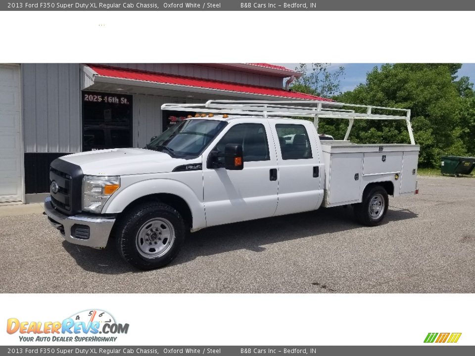 2013 Ford F350 Super Duty XL Regular Cab Chassis Oxford White / Steel Photo #1