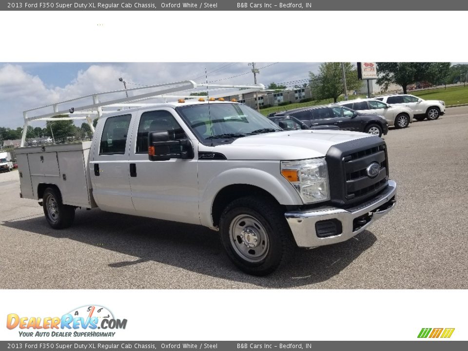 2013 Ford F350 Super Duty XL Regular Cab Chassis Oxford White / Steel Photo #7