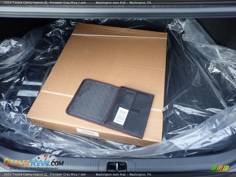 2020 Toyota Camry Hybrid LE Predawn Gray Mica / Ash Photo #14