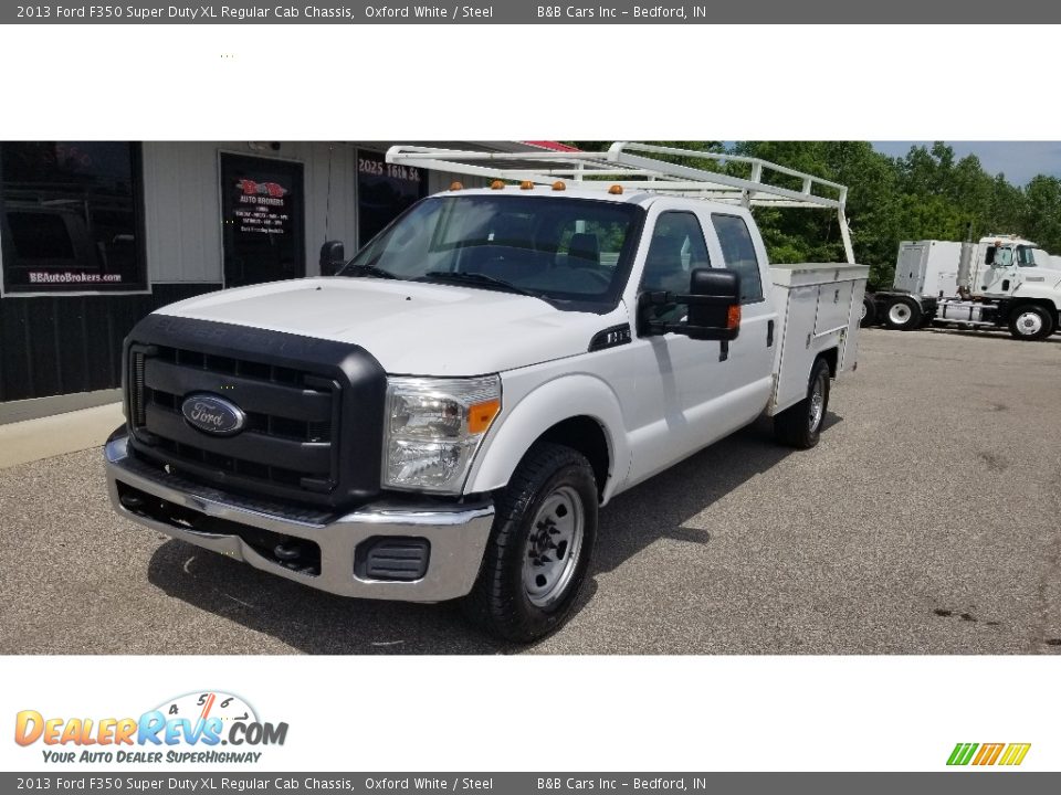 2013 Ford F350 Super Duty XL Regular Cab Chassis Oxford White / Steel Photo #9