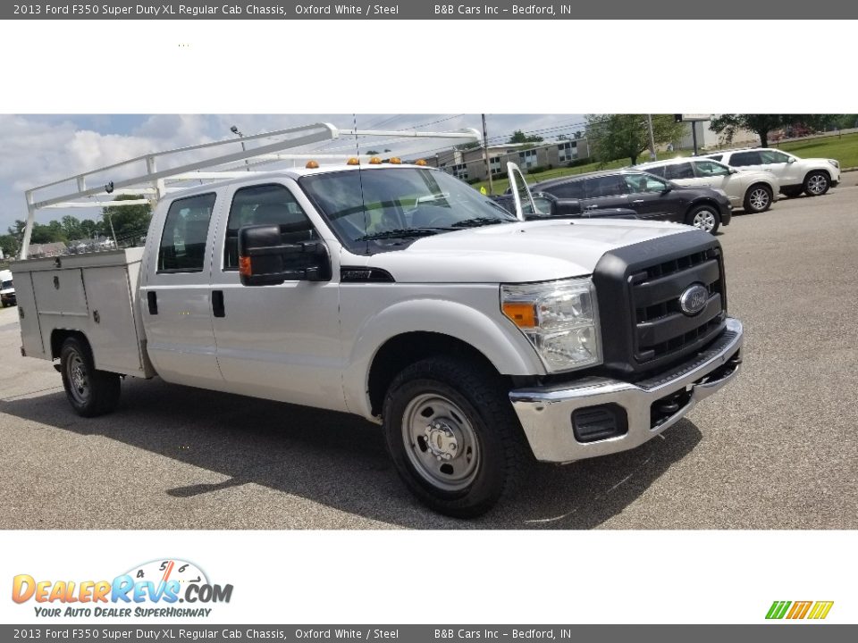 2013 Ford F350 Super Duty XL Regular Cab Chassis Oxford White / Steel Photo #26