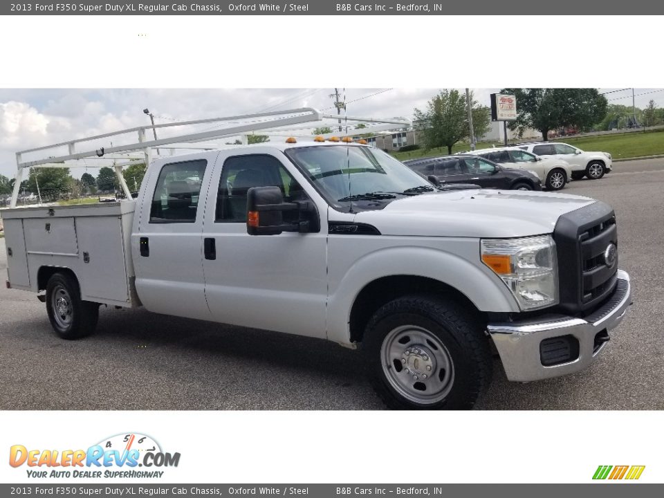2013 Ford F350 Super Duty XL Regular Cab Chassis Oxford White / Steel Photo #32