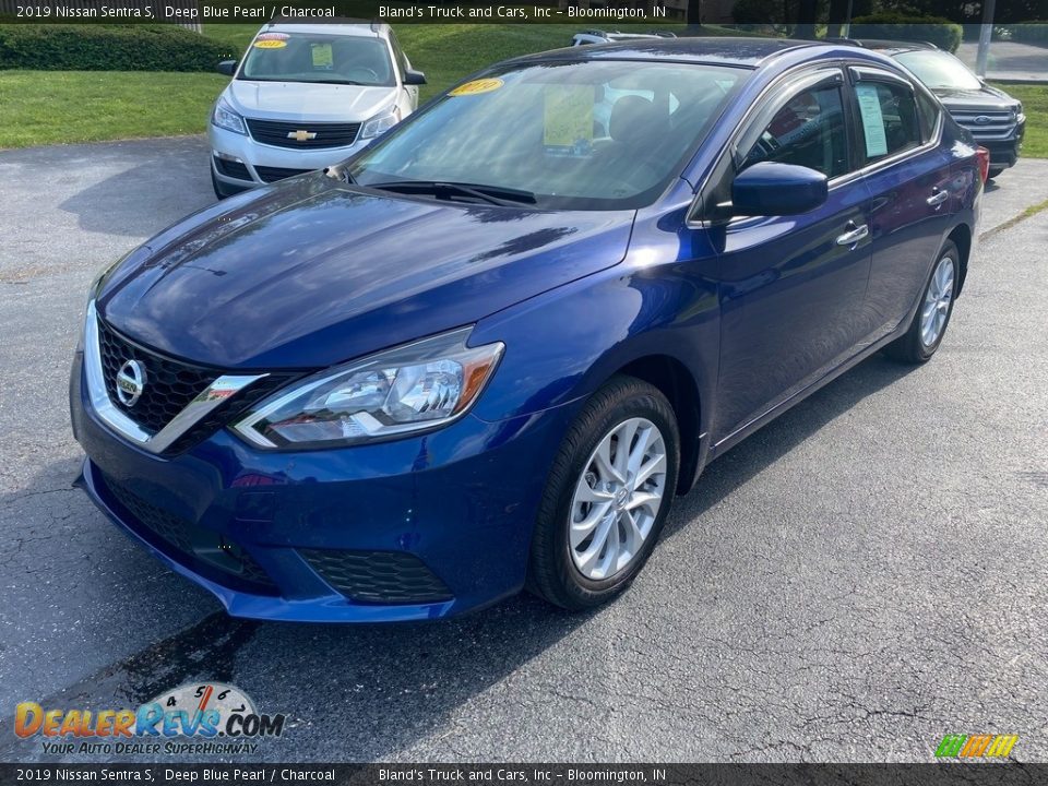 2019 Nissan Sentra S Deep Blue Pearl / Charcoal Photo #2