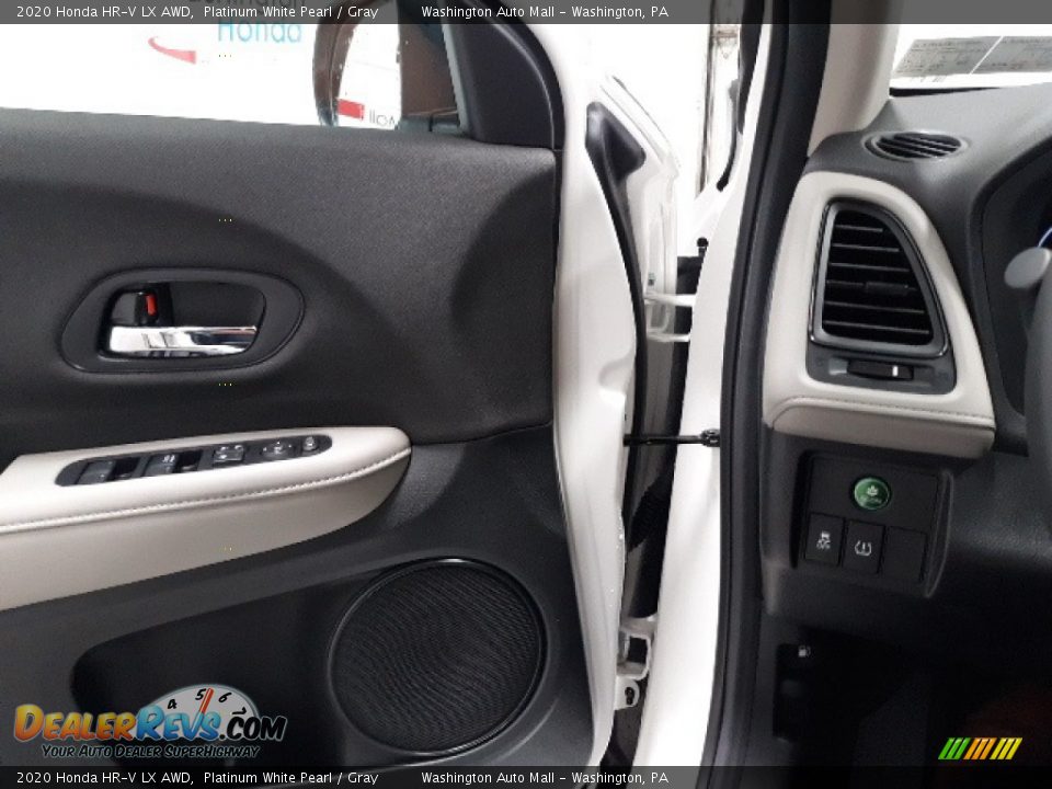 2020 Honda HR-V LX AWD Platinum White Pearl / Gray Photo #9