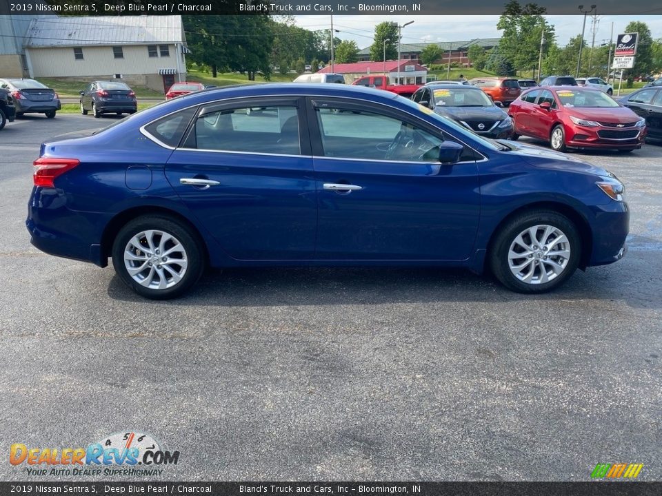 2019 Nissan Sentra S Deep Blue Pearl / Charcoal Photo #5