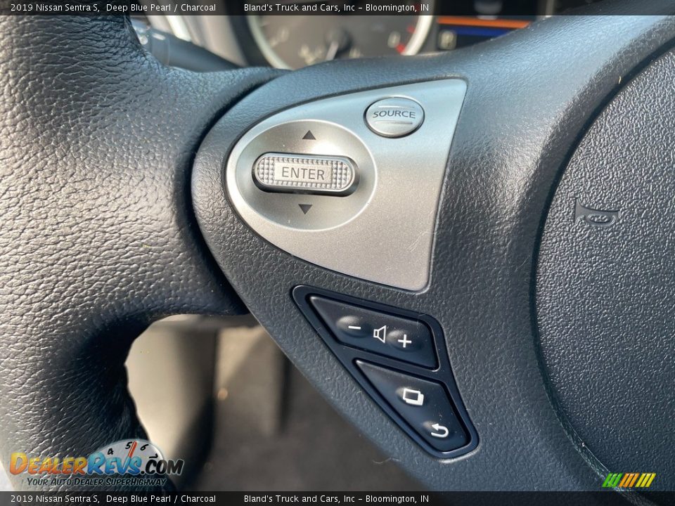 2019 Nissan Sentra S Deep Blue Pearl / Charcoal Photo #14
