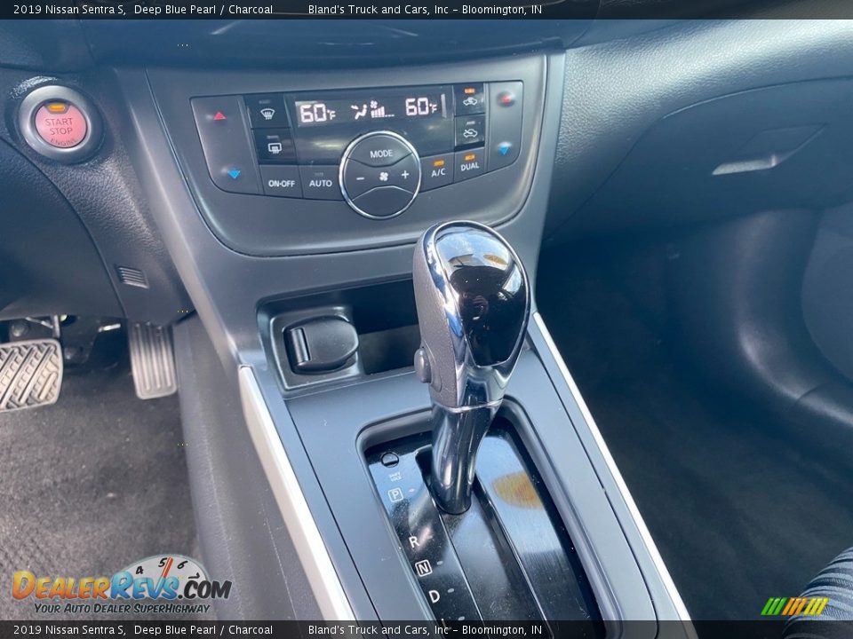 2019 Nissan Sentra S Deep Blue Pearl / Charcoal Photo #23