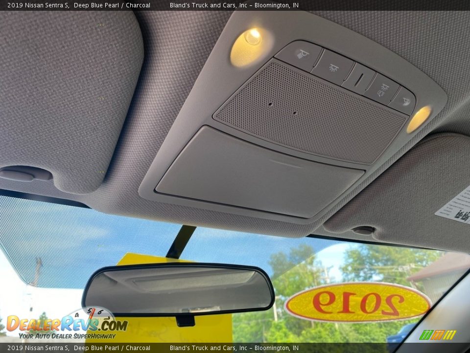 2019 Nissan Sentra S Deep Blue Pearl / Charcoal Photo #24
