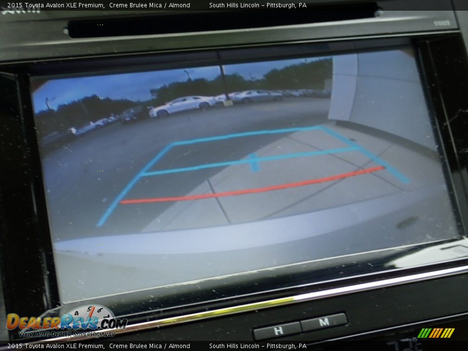 2015 Toyota Avalon XLE Premium Creme Brulee Mica / Almond Photo #25