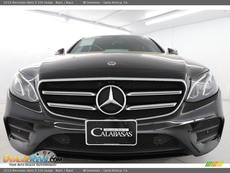 2019 Mercedes-Benz E 300 Sedan Black / Black Photo #15