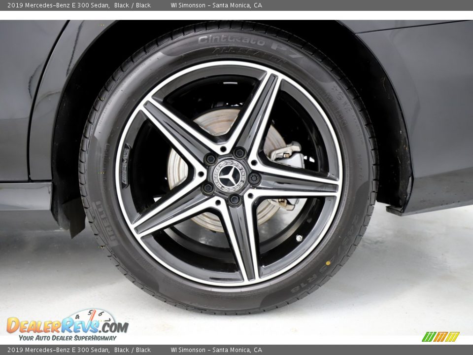 2019 Mercedes-Benz E 300 Sedan Black / Black Photo #18