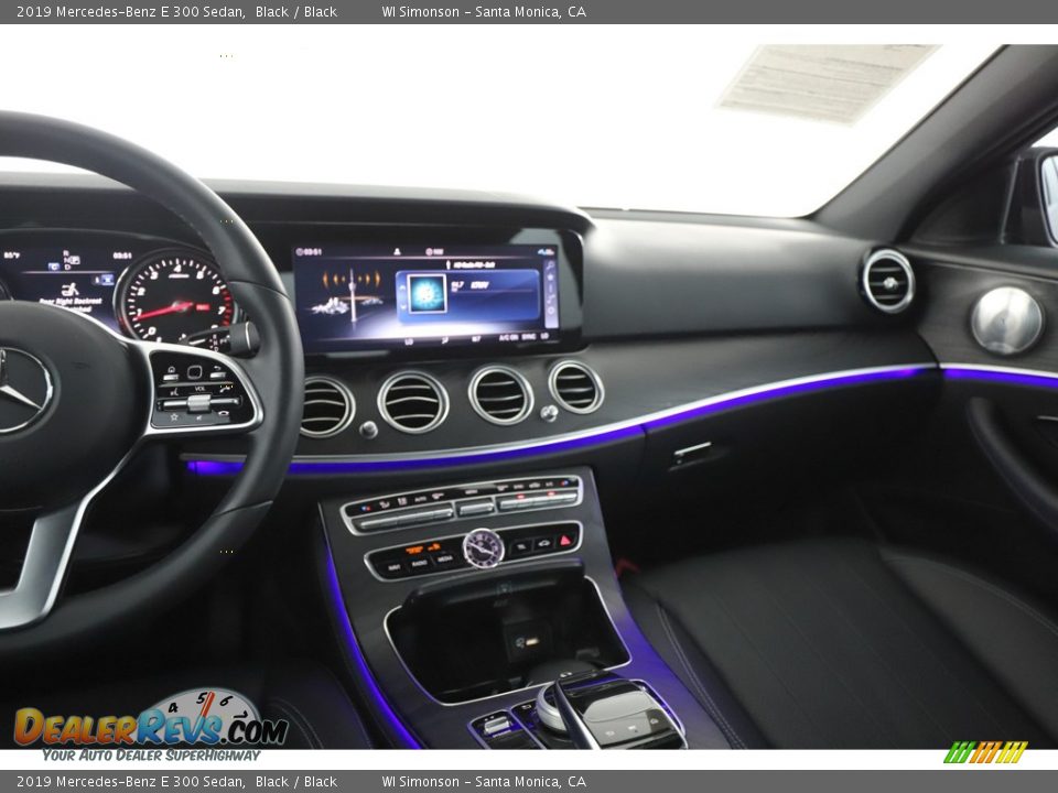 2019 Mercedes-Benz E 300 Sedan Black / Black Photo #25