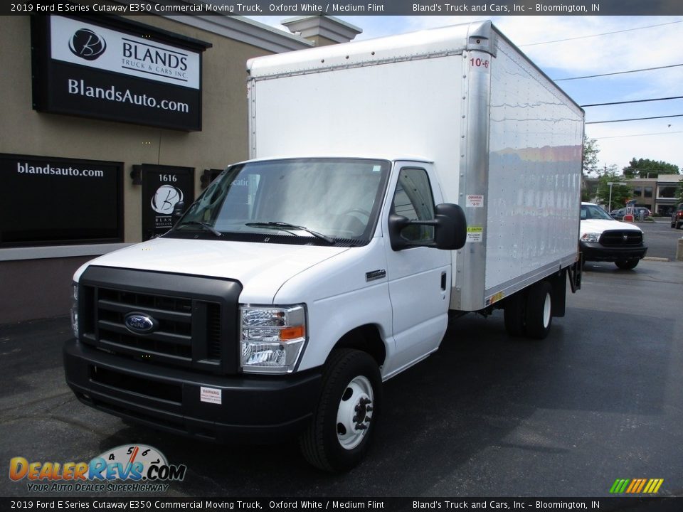 2019 Ford E Series Cutaway E350 Commercial Moving Truck Oxford White / Medium Flint Photo #2