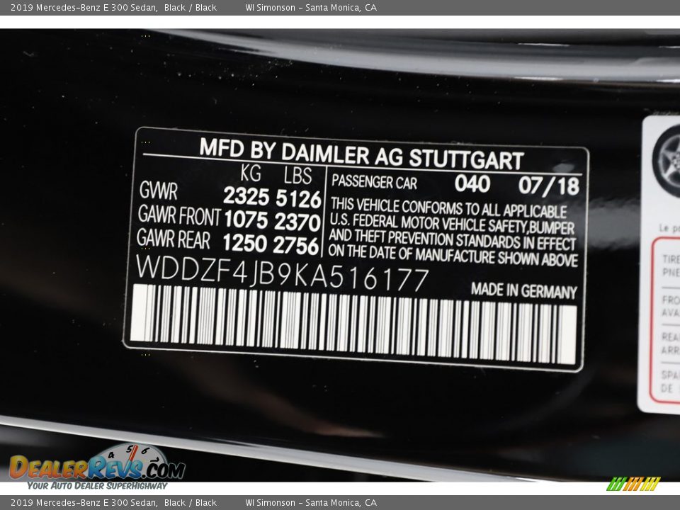 2019 Mercedes-Benz E 300 Sedan Black / Black Photo #36