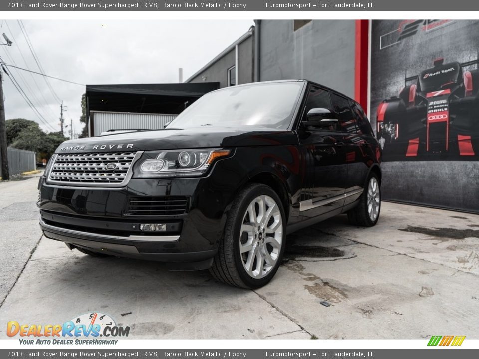 Front 3/4 View of 2013 Land Rover Range Rover Supercharged LR V8 Photo #2