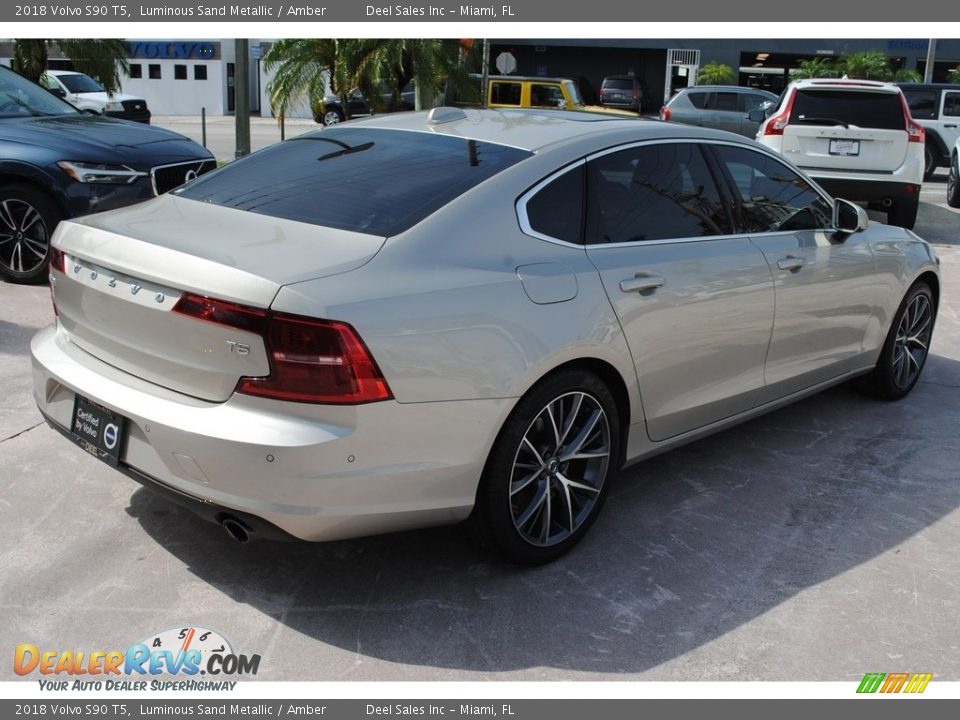 2018 Volvo S90 T5 Luminous Sand Metallic / Amber Photo #9