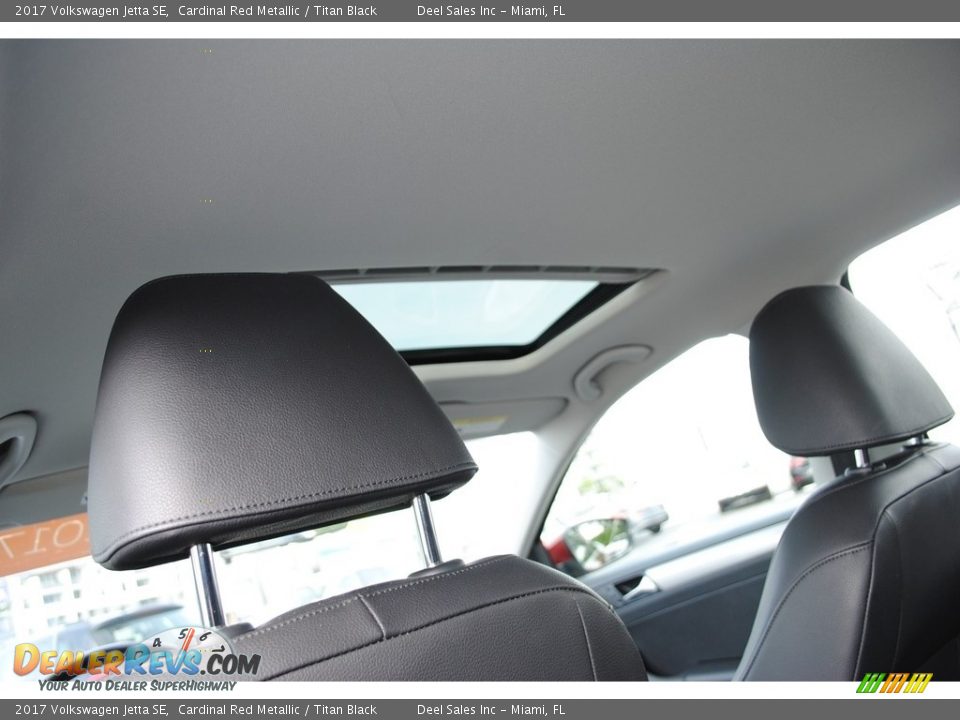 2017 Volkswagen Jetta SE Cardinal Red Metallic / Titan Black Photo #12