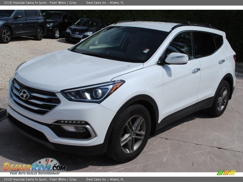 2018 Hyundai Santa Fe Sport Pearl White / Gray Photo #4