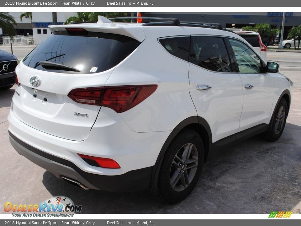 2018 Hyundai Santa Fe Sport Pearl White / Gray Photo #9