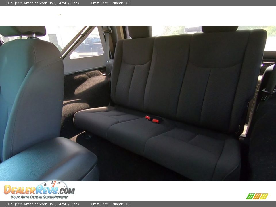 2015 Jeep Wrangler Sport 4x4 Anvil / Black Photo #16
