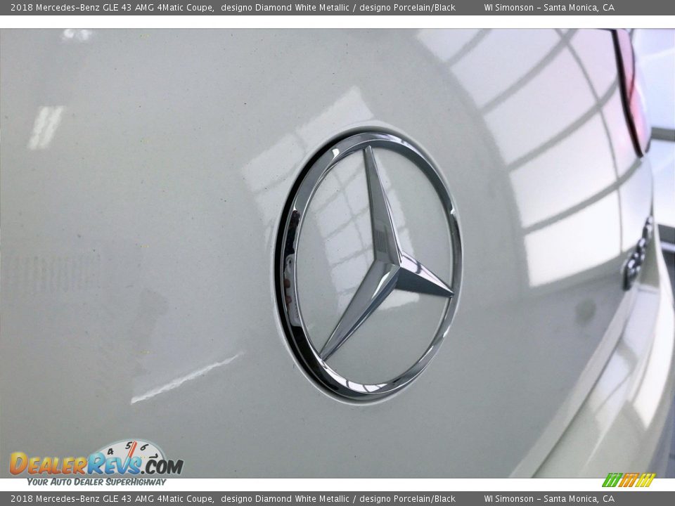 2018 Mercedes-Benz GLE 43 AMG 4Matic Coupe designo Diamond White Metallic / designo Porcelain/Black Photo #7