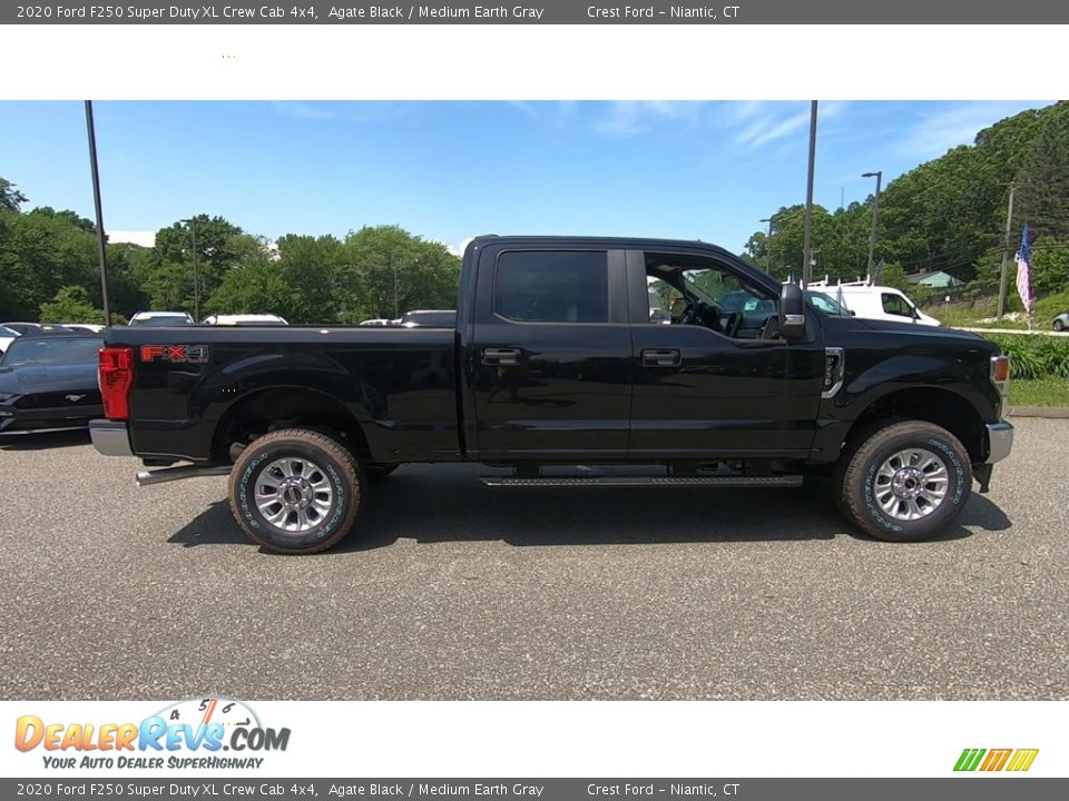 2020 Ford F250 Super Duty XL Crew Cab 4x4 Agate Black / Medium Earth Gray Photo #8