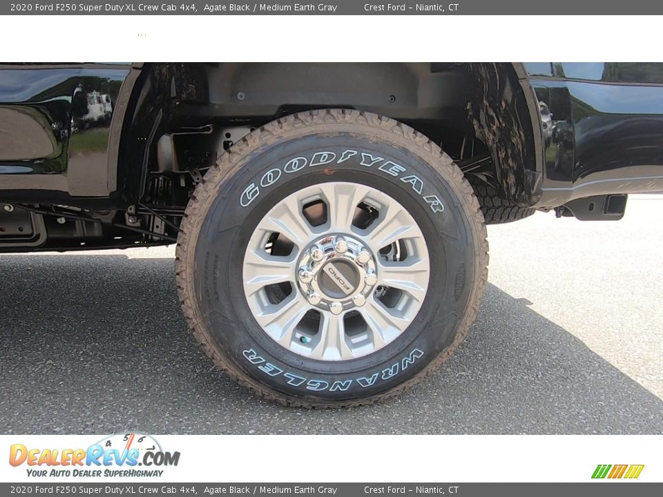 2020 Ford F250 Super Duty XL Crew Cab 4x4 Agate Black / Medium Earth Gray Photo #19