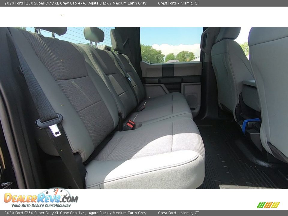 2020 Ford F250 Super Duty XL Crew Cab 4x4 Agate Black / Medium Earth Gray Photo #22