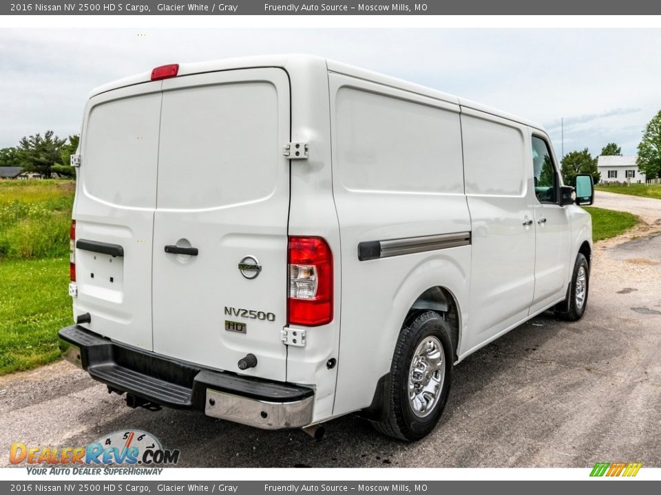 2016 Nissan NV 2500 HD S Cargo Glacier White / Gray Photo #4