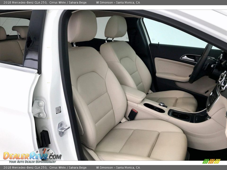 2018 Mercedes-Benz GLA 250 Cirrus White / Sahara Beige Photo #6