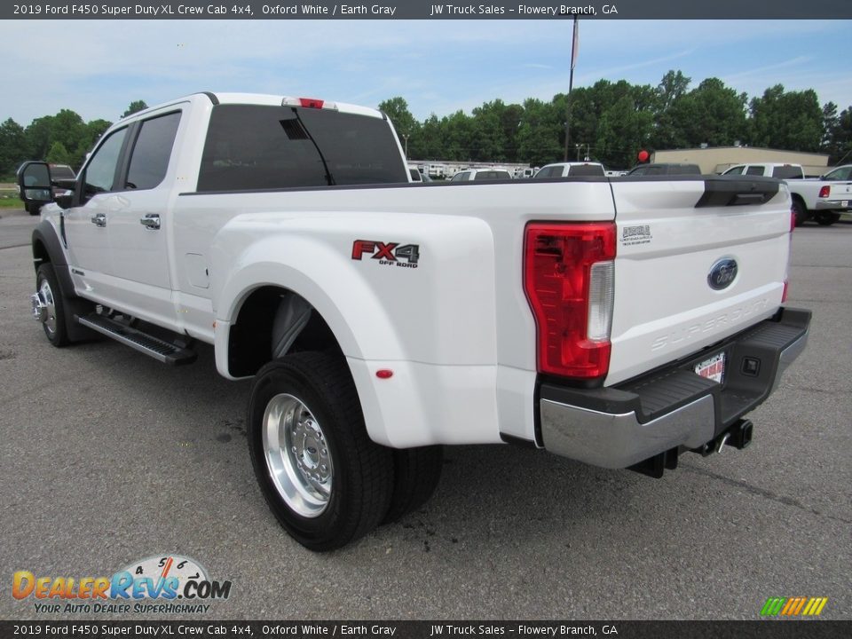 2019 Ford F450 Super Duty XL Crew Cab 4x4 Oxford White / Earth Gray Photo #3