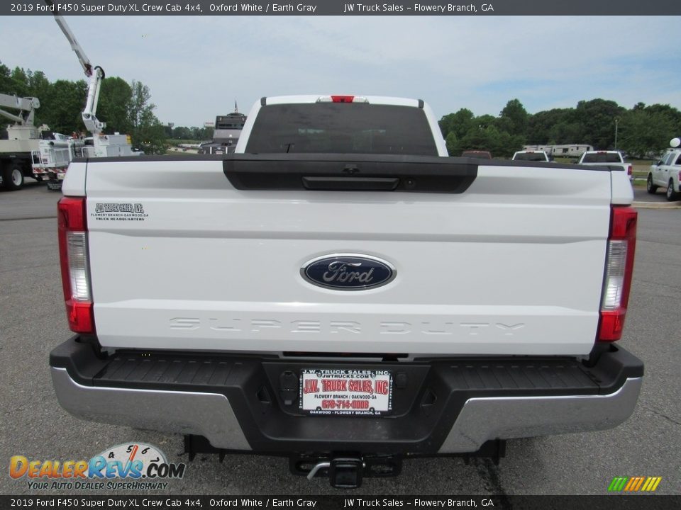 2019 Ford F450 Super Duty XL Crew Cab 4x4 Oxford White / Earth Gray Photo #4