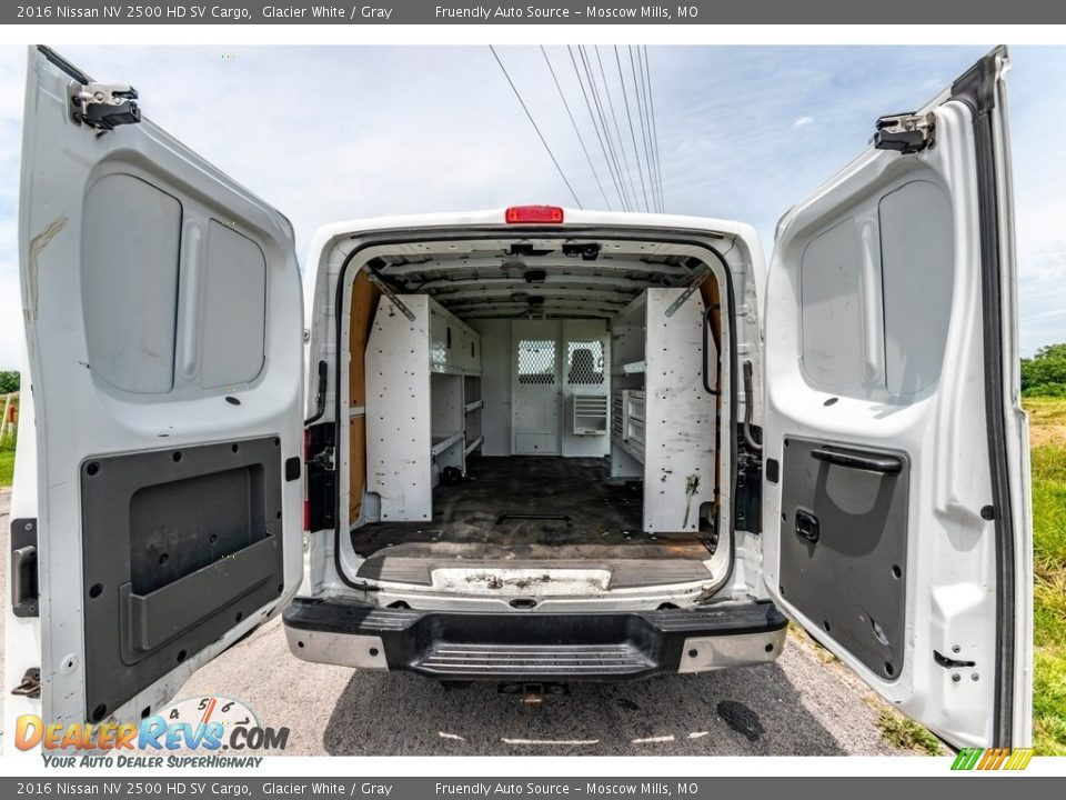 2016 Nissan NV 2500 HD SV Cargo Glacier White / Gray Photo #22