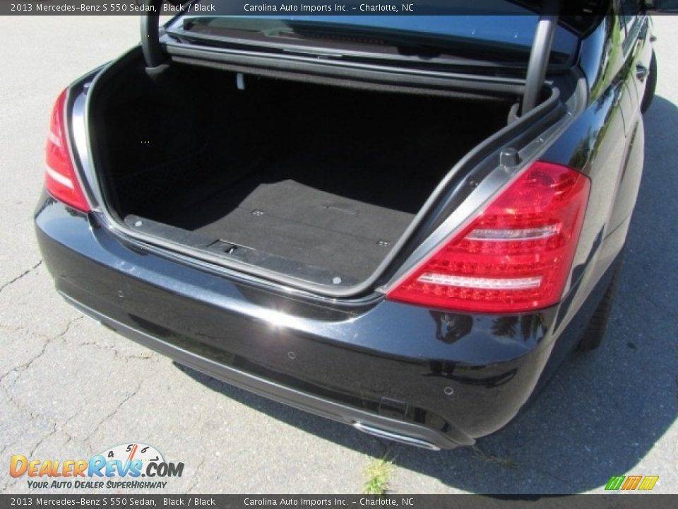 2013 Mercedes-Benz S 550 Sedan Black / Black Photo #20