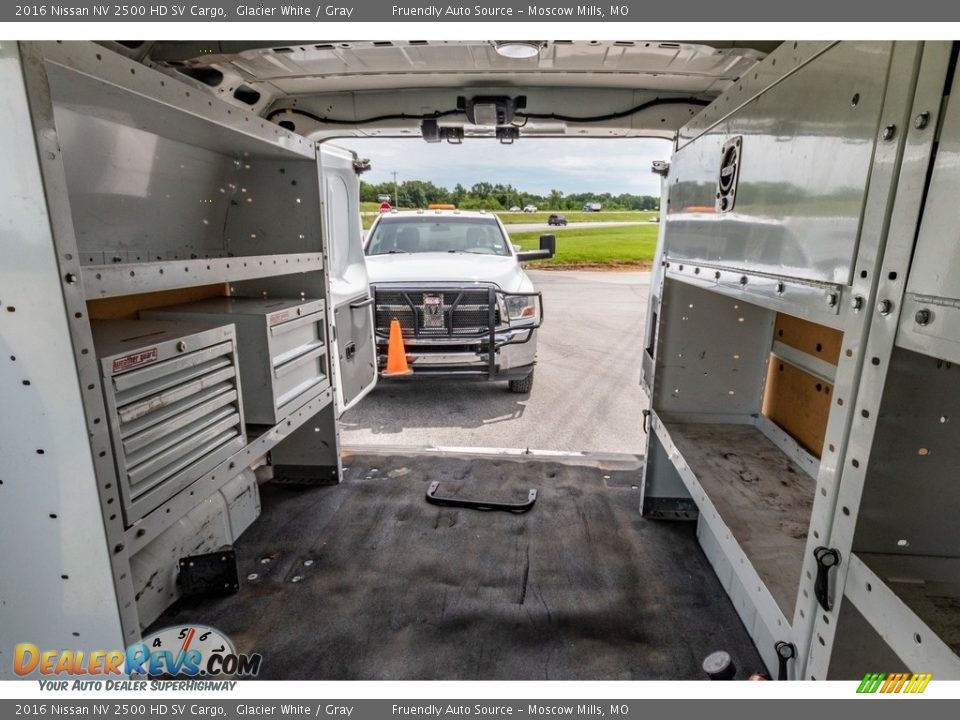 2016 Nissan NV 2500 HD SV Cargo Glacier White / Gray Photo #27