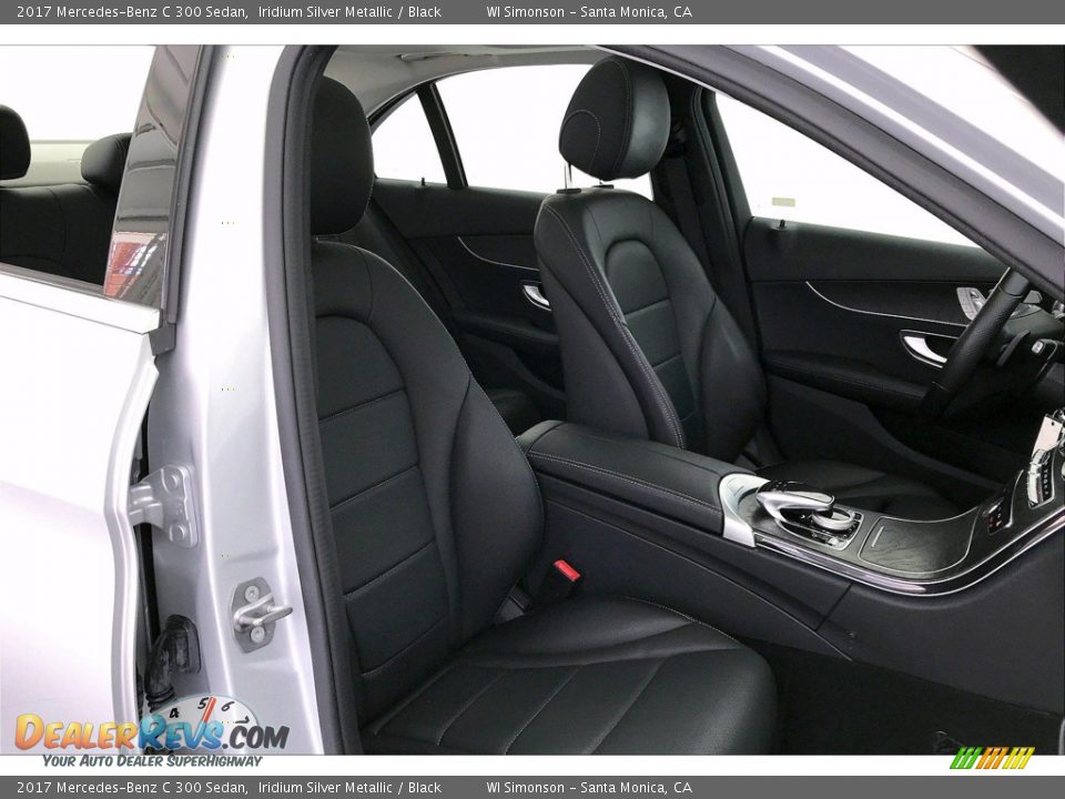 2017 Mercedes-Benz C 300 Sedan Iridium Silver Metallic / Black Photo #6
