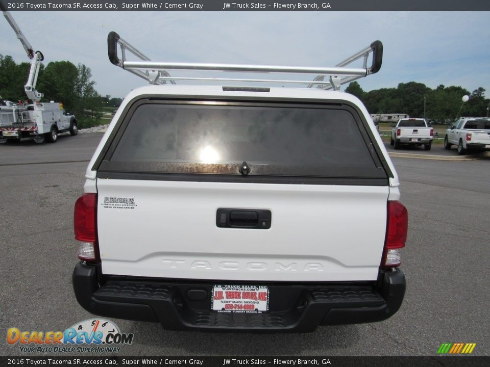 2016 Toyota Tacoma SR Access Cab Super White / Cement Gray Photo #4